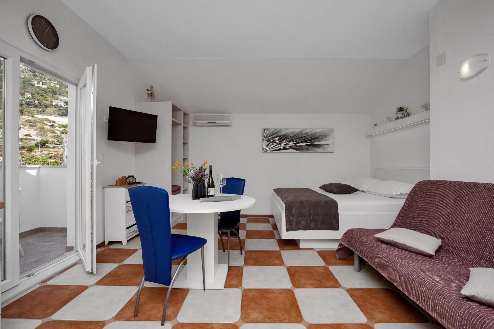 Apartments By The Sea Drasnice, Makarska - 2581 Chambre photo